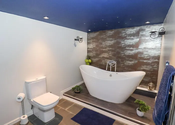 The Nail Shed スカーバラ