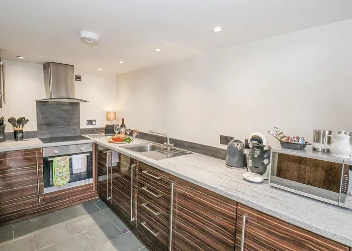 The Nail Shed 別荘 *